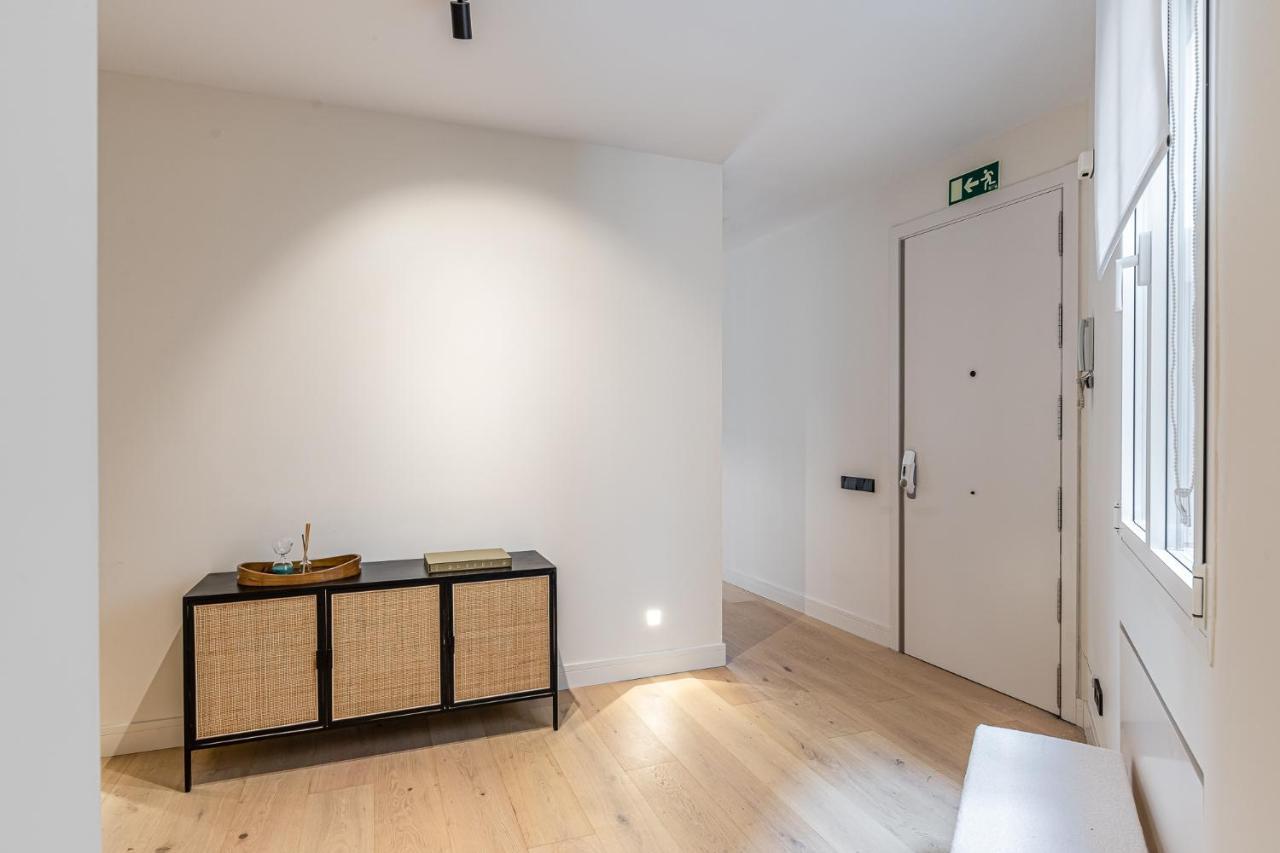 Appartement Waou Puerta Del Sol VI - Alquiler Corta Duracion à Madrid Extérieur photo