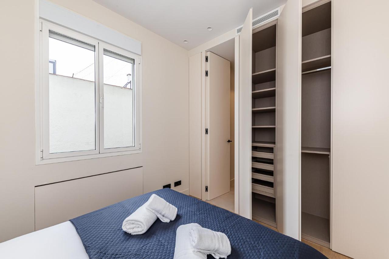 Appartement Waou Puerta Del Sol VI - Alquiler Corta Duracion à Madrid Extérieur photo