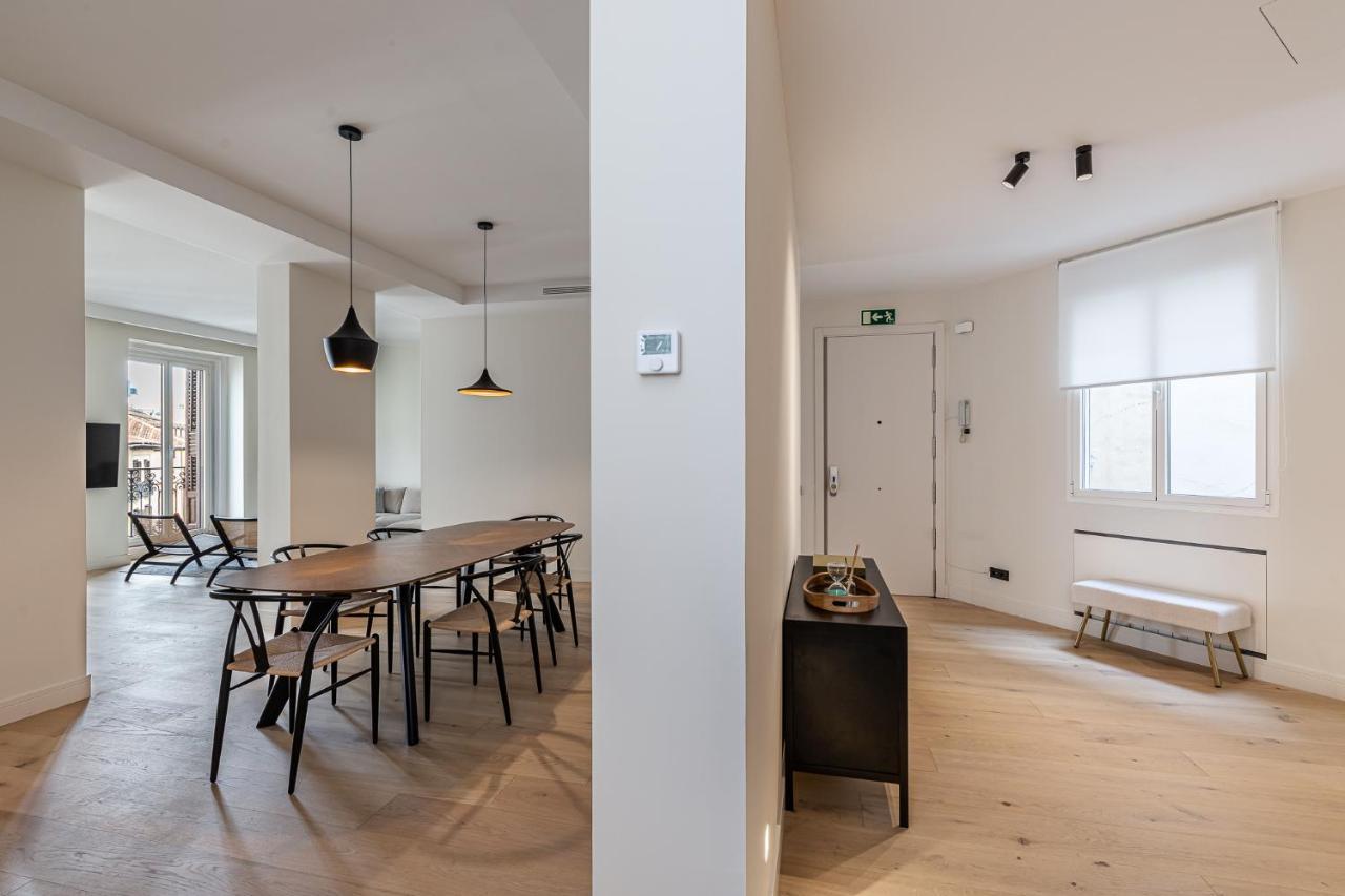 Appartement Waou Puerta Del Sol VI - Alquiler Corta Duracion à Madrid Extérieur photo